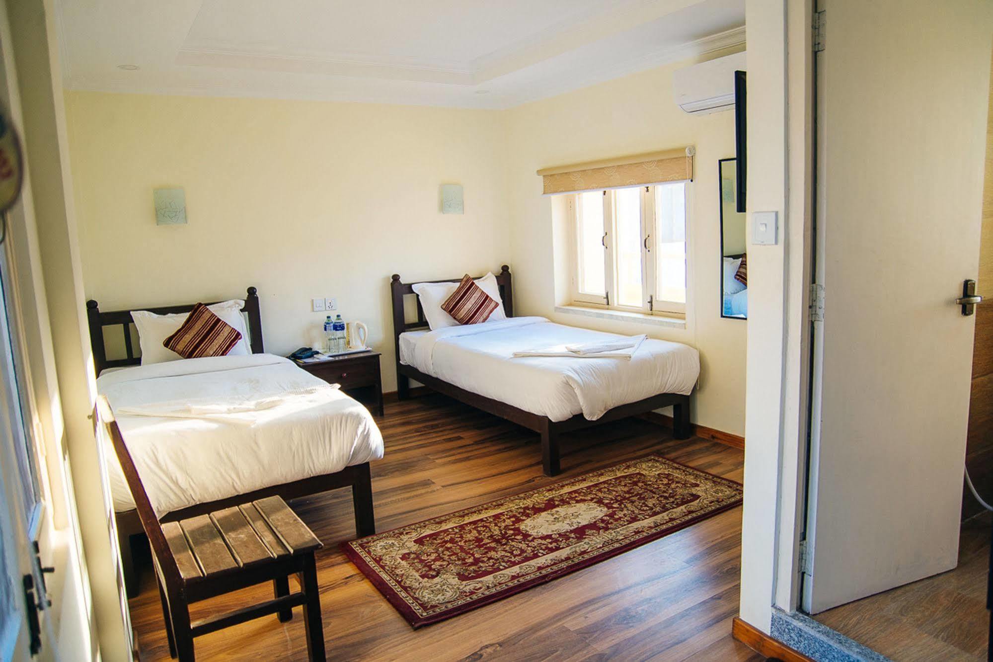 Hotel Highlander, Thamel Catmandu Exterior foto