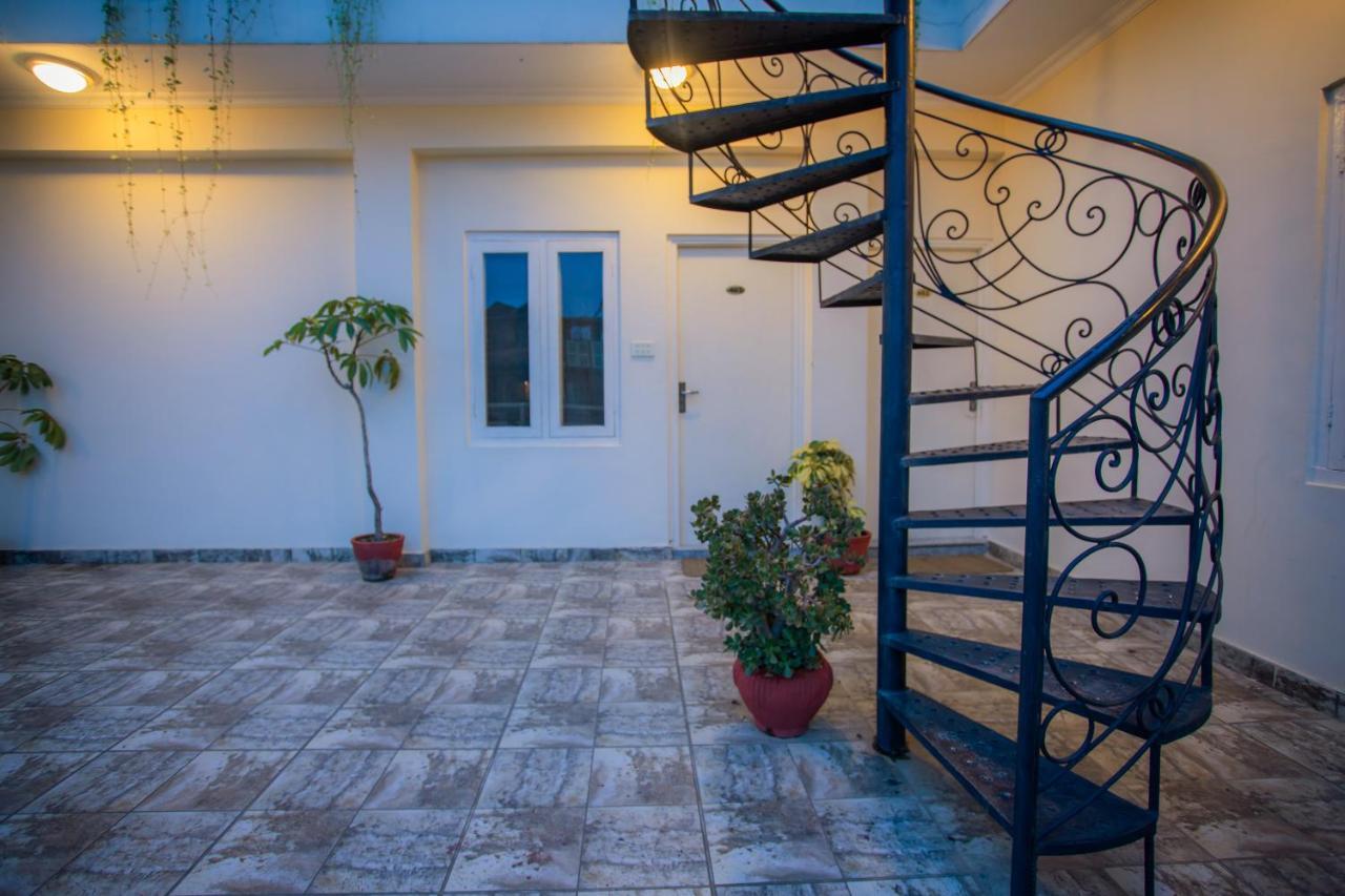 Hotel Highlander, Thamel Catmandu Exterior foto